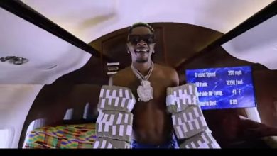 SHATTA WALE - Clap